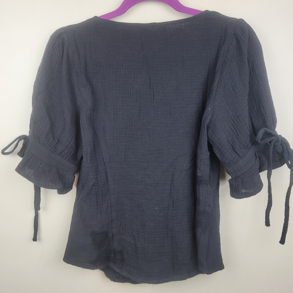 NWT Scarlet Darkness Black Lace Up Peasant Top Size S - Picture 8 of 8